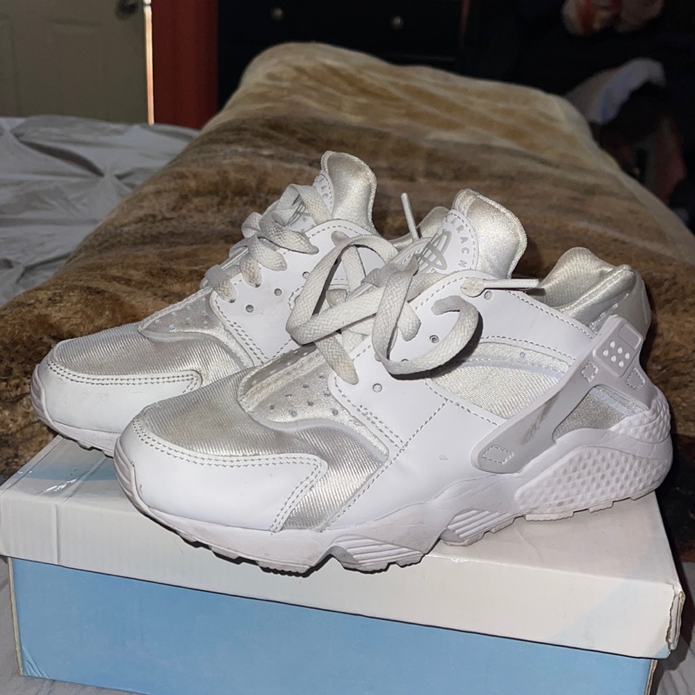 Nike huaraches